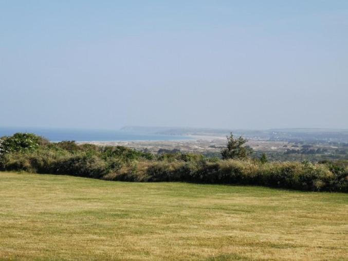 Les Moitiers-d'Allonne Camping Les Ronds Duval Face Aux Iles Anglo-Normandes מראה חיצוני תמונה