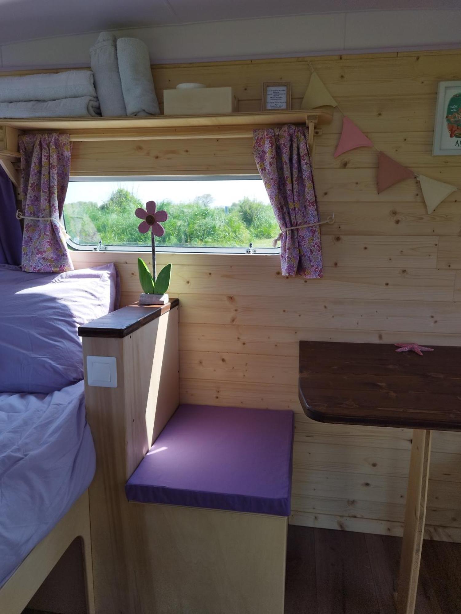 Les Moitiers-d'Allonne Camping Les Ronds Duval Face Aux Iles Anglo-Normandes מראה חיצוני תמונה