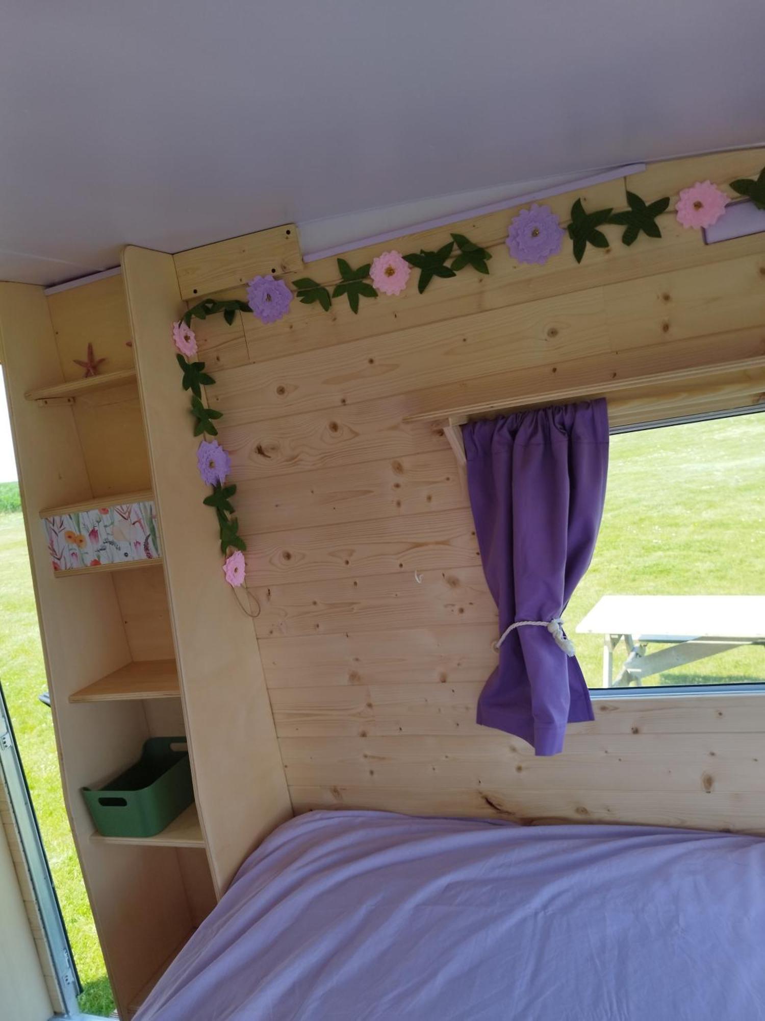 Les Moitiers-d'Allonne Camping Les Ronds Duval Face Aux Iles Anglo-Normandes מראה חיצוני תמונה