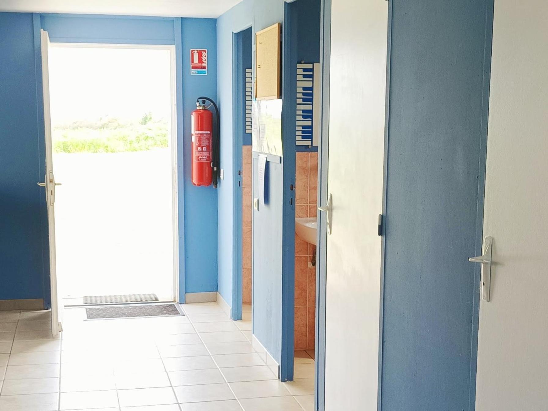 Les Moitiers-d'Allonne Camping Les Ronds Duval Face Aux Iles Anglo-Normandes חדר תמונה
